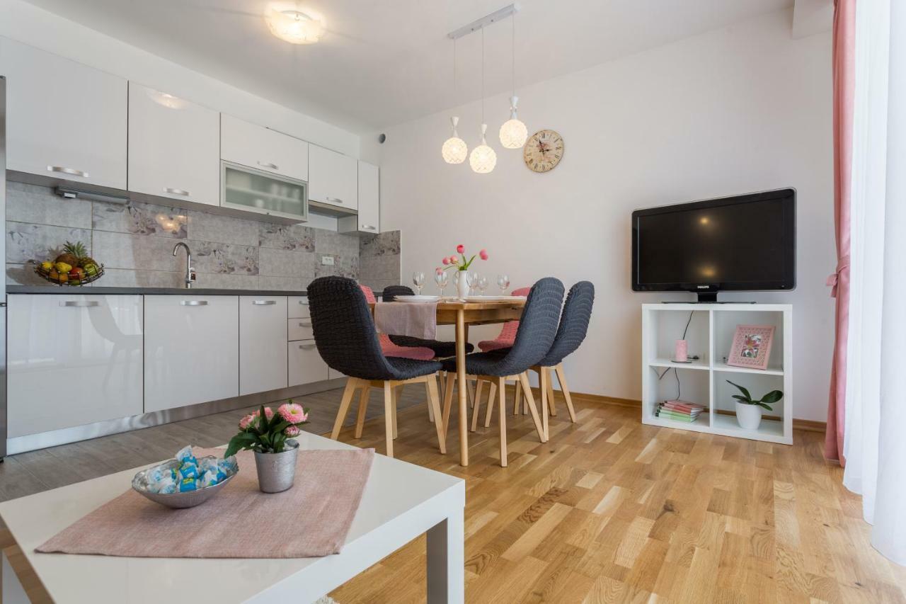 Апартаменты Apartman Matea Подстрана Экстерьер фото