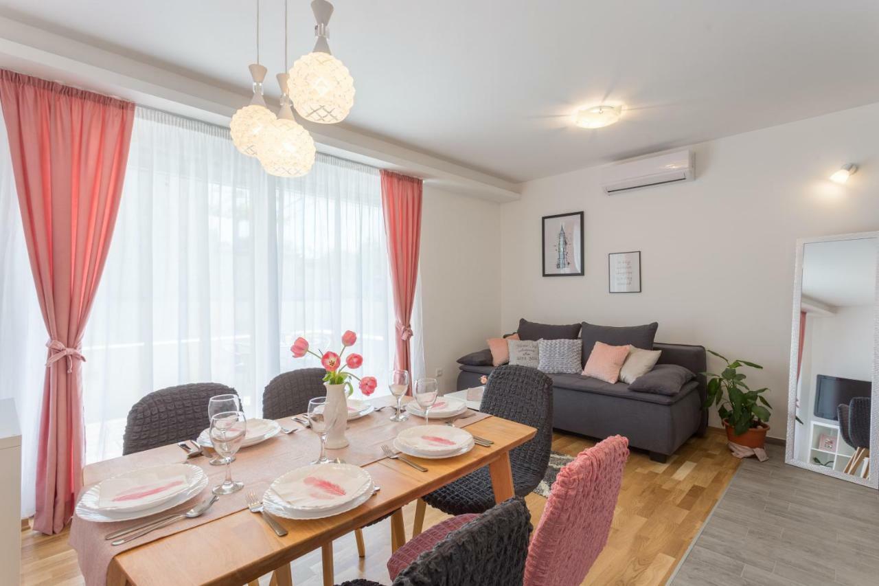 Апартаменты Apartman Matea Подстрана Экстерьер фото